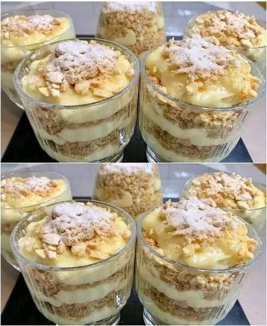 Als ik lui ben, maak ik altijd dit dessert. “Napoleon in een glas”: je hoeft alleen maar je vingers te likken. Gegeten in 2 minuten
