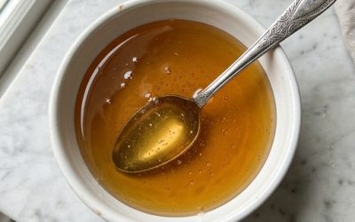 “Ik heb een week gelatine in mijn routine opgenomen en ik geniet echt van dit kleine dagelijkse ritueel. Ik voel me prettiger in mijn lichaam en mijn huid lijkt zachter. »