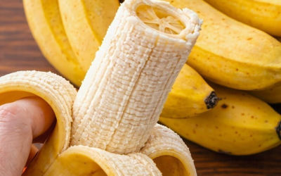 Is het eten van een banaan een dag na 60 gezond? Voordelen voor hart, spijsvertering en energie