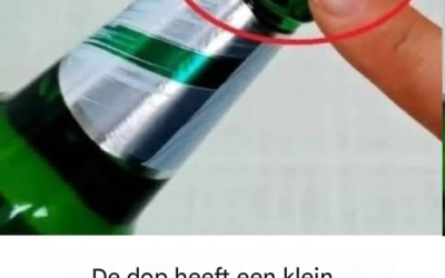 De flesdop heeft een kleine, gemakkelijk te vinden stip: de truc die je nodig had